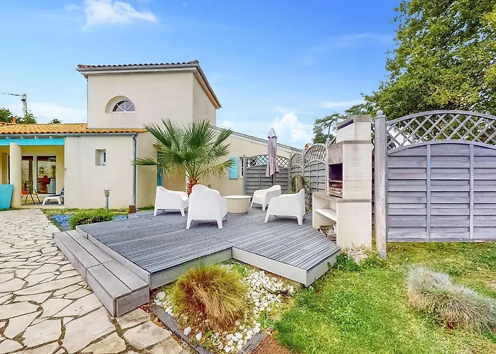 Lovely In Meschers-sur-Gironde